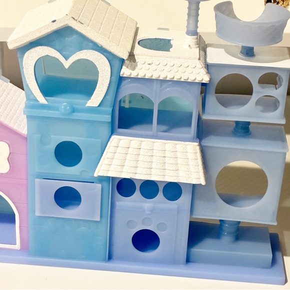 LPS Littlest Pet Shop Chill Out Inn Hasbro Toy Set - Picture 3 of 5